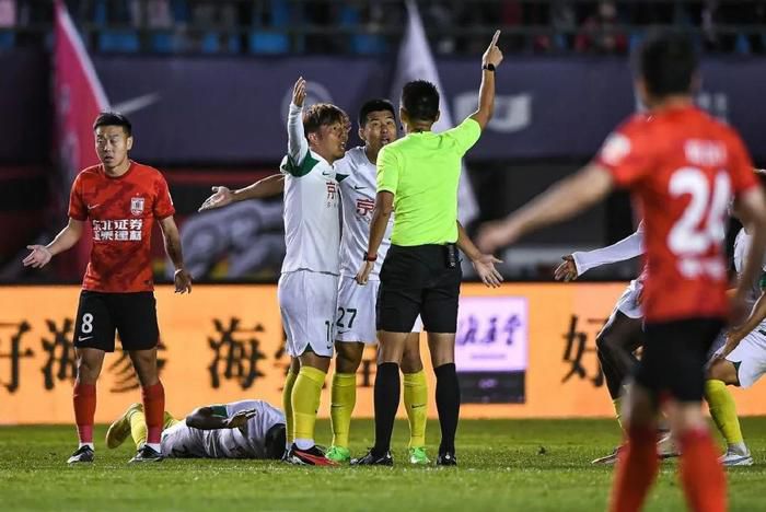 最终巴萨1-0马竞。